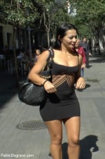 Lilyan Red - Redheaded slut beautifully disgraced on streets of Madrid | Picture (12)