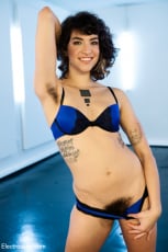 Lorelei Lee - Ankle Suspension test Hair Fetish Model Bianca! | Picture (2)