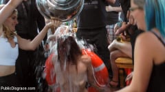 Mona Wales - Hot Redhead Gets Fisted and Fucked in the Ass on a Crowded Party Boat | Picture (28)