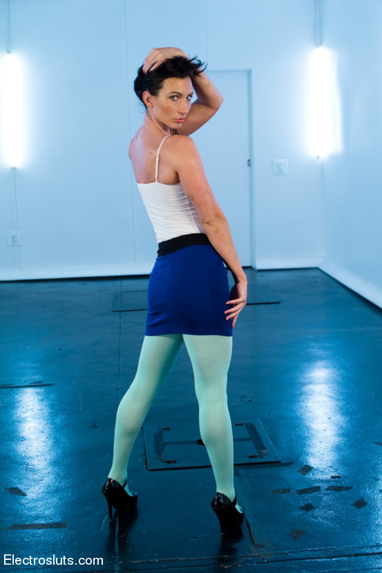 Live! Exotic beauties submit to wild electric domination.
