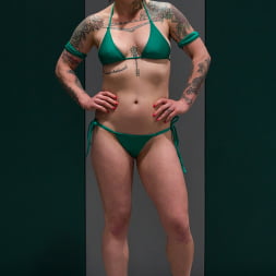 Ariel X Faces off Against a Rookie with lots of Potential! Vivienne is strong and Bring the Brawn!!!