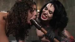 Arson Leigh - Punishing the New Girl | Picture (6)