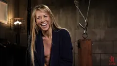 Ashley Tee - Turn Up the Pain | Picture (16)