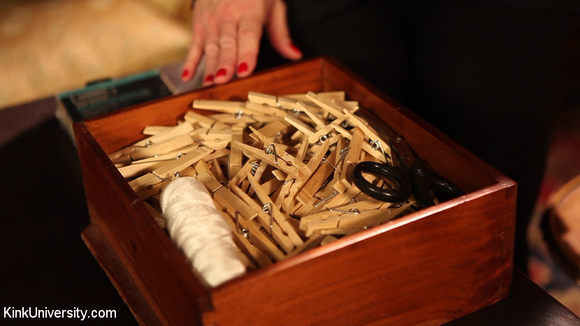 Clothespin Zippers: with Flaming June and Bella Rossi