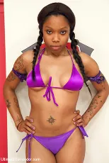 Bella Rossi - Tag Team Fianle Team Queen has a devastating disadvantage going into the match | Picture (16)