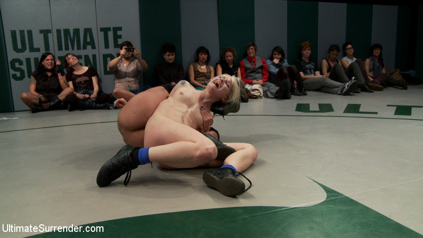 RD 34 of March's Live Tag Team Match: Totally non-scripted collegian style sexual lesbian wresting!