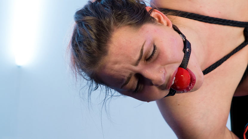Bobbi Starr Strap-on Electrofucks Missy Minx in Suspension Bondage!