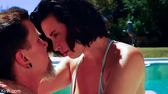 Casey Calvert - Diary of a Madman, S2 E4: I Had My Chance | Picture (2)