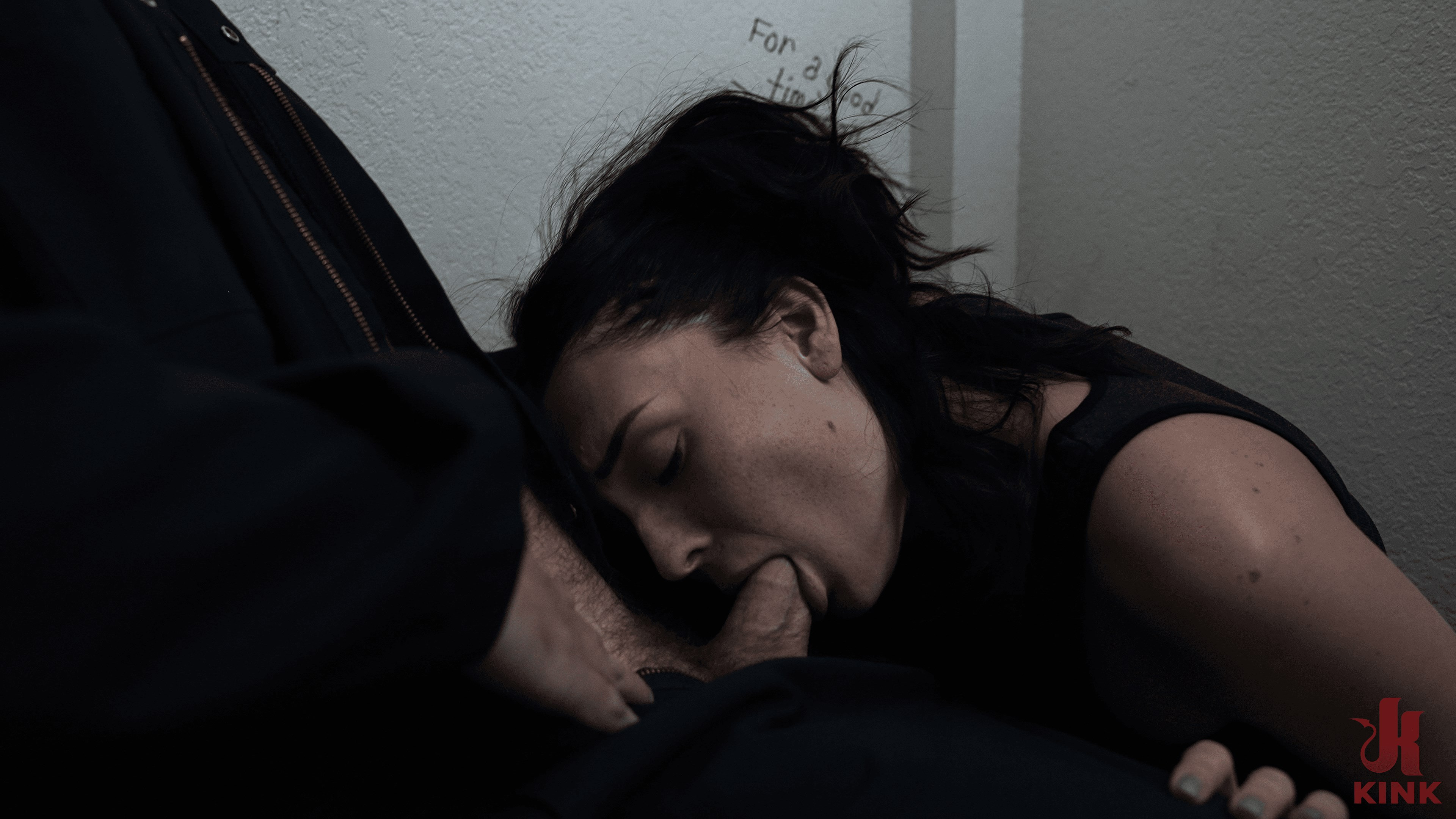 Wrong Place at the Wrong Time: Charlotte Sins and Christian Wilde
