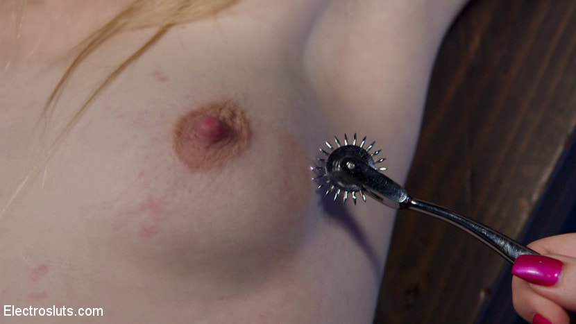Cherry Torn Plays with her Masochistic Electro-Painslut
