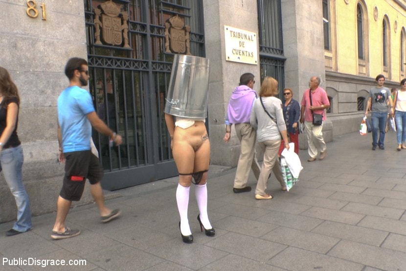 Chiara Diletto - Sexy Spanish Slut Chiara fully exposed on the streets of Madrid | Picture (24)