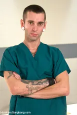 Darling - Doctor, Doctor! Darling feigns an illness to get stuffed air-tight! | Picture (22)