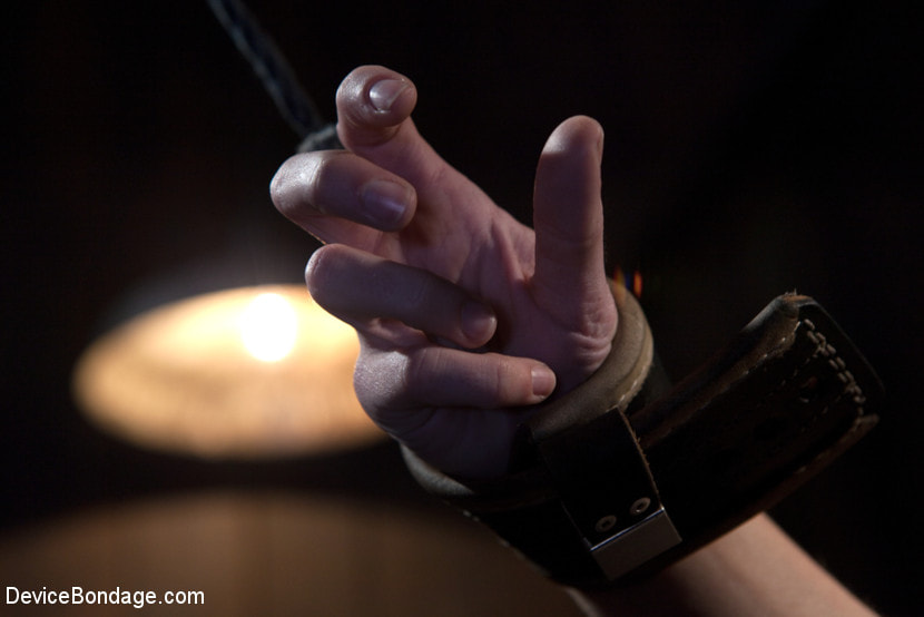 Elise Graves - Harsh Treatment and Predicaments Noir Style - by The Pope!