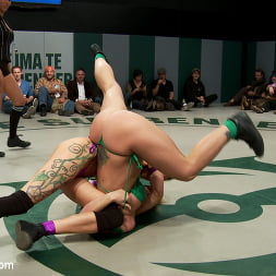 4 tough bitches battle in non-scripted Live Tag Team Action Devastating submission holds, Brutal!