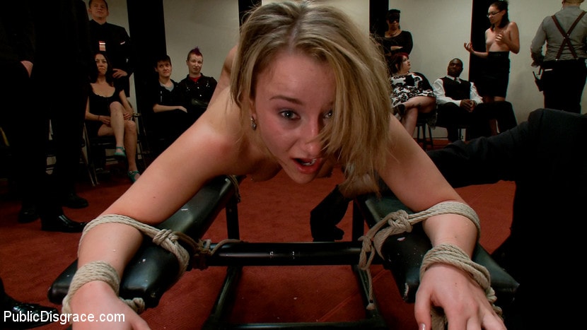 Jessie Cox - Hot Young Slut Used and Abused in the Kink.com Castle | Picture (9)