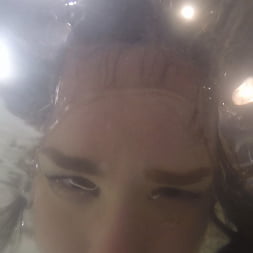 Deep Kissing and Bathtub Sex