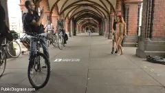 Juliette March - Filthy Lullu Gun Gets Fully Naked and Barefoot on Dirty Streets | Picture (8)