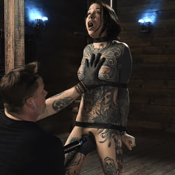 Down and Dirty: Krysta Kaos