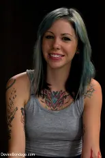 Krysta Kaos - This the Face of Someone Who Can't Stop Cumming. Of Someone Not in Control of Anything. | Picture (2)