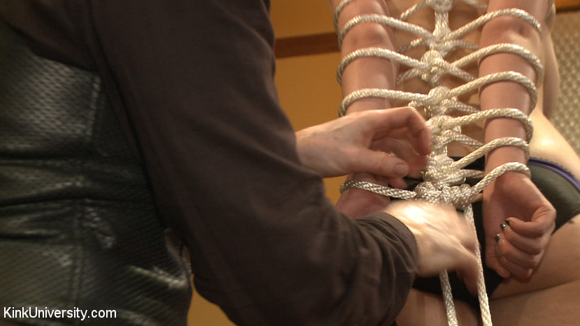 Two Knotty Boys - Live Workshop