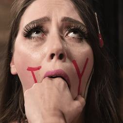 Lola Mai and Vanessa Vega's V-Day: Extreme Humiliation and Submission