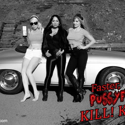 ******BONUS******* FULL FOOT WORSHIP FEATURE! Faster Pussyfoot Kill! Kill!
