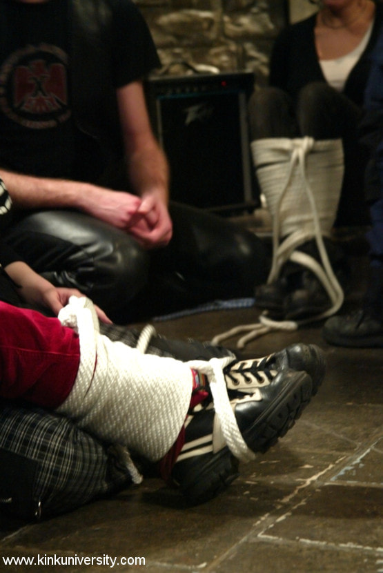 The Two Knotty Boys Share some Rope Bondage Basics