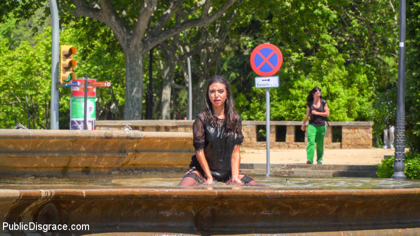 Spanish Slut Frida Sante Fucked Outdoors