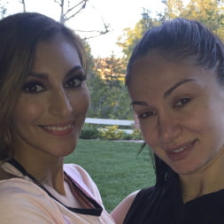VIP anal with Lea Lexis and Moka Mora