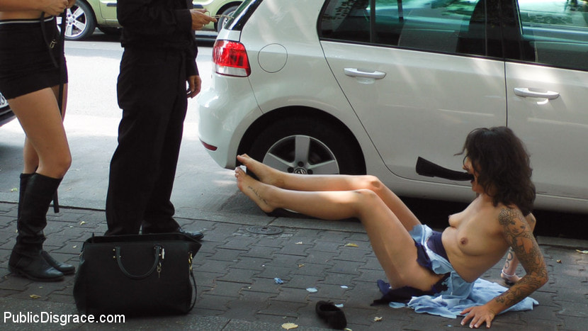 Porno Virginty taken with a Public Double Penetration