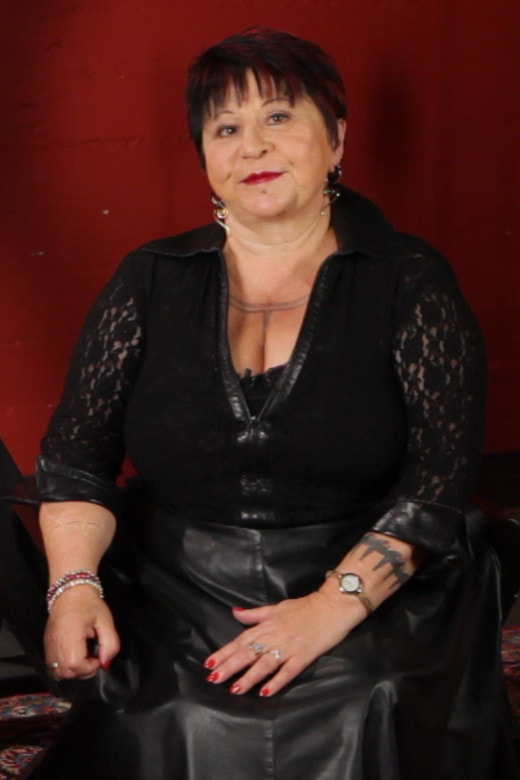 Sensual Flogging 101 - with Cleo Dubois