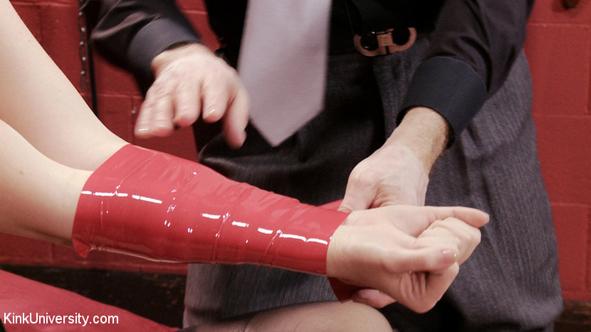 Fifty Skills of Grey: Easy, Sexy Bondage (Rope, Ties, Tape, and More)