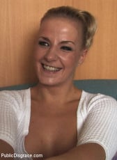 Steffanie van Eckten - Hot German Blonde gets fucked in public | Picture (7)