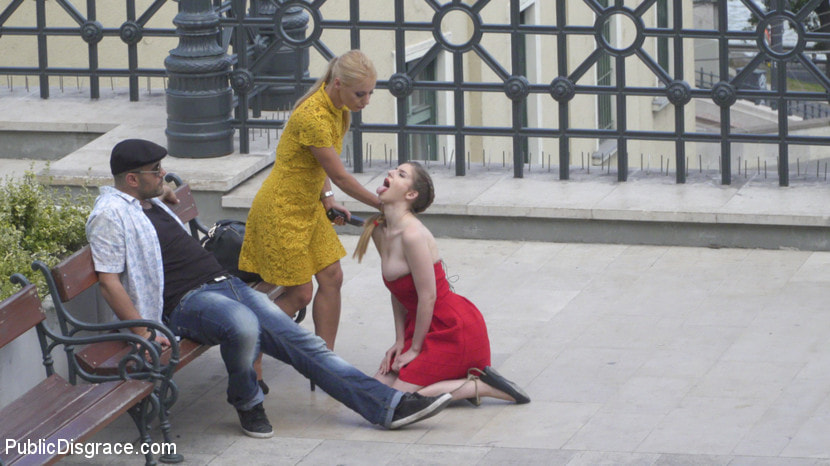 Stella Cox Loves Getting Fucked In Public