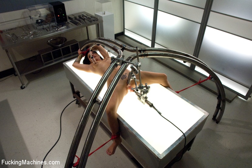 Tori Lux - Snatching and Machining | Picture (15)