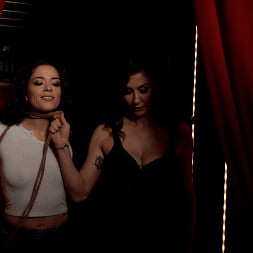 Victoria Voxxx Gets Disgraced in the Club!