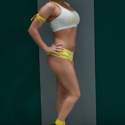 Wenona The Gymnast (1-0) vs Krissy The Crippler Lynn (0-0)
